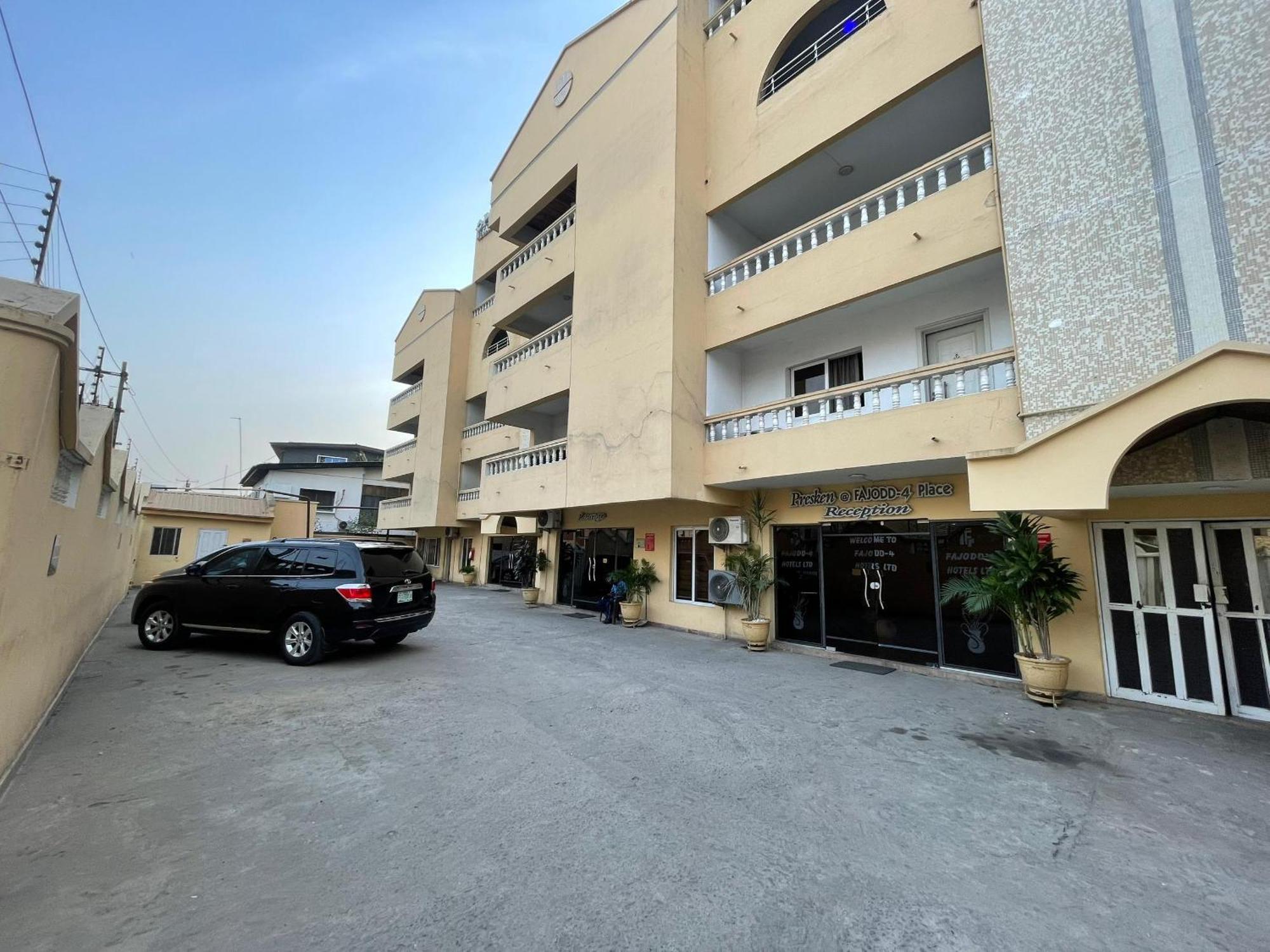 Presken Hotels @Fajodd-4 Ikeja Zewnętrze zdjęcie