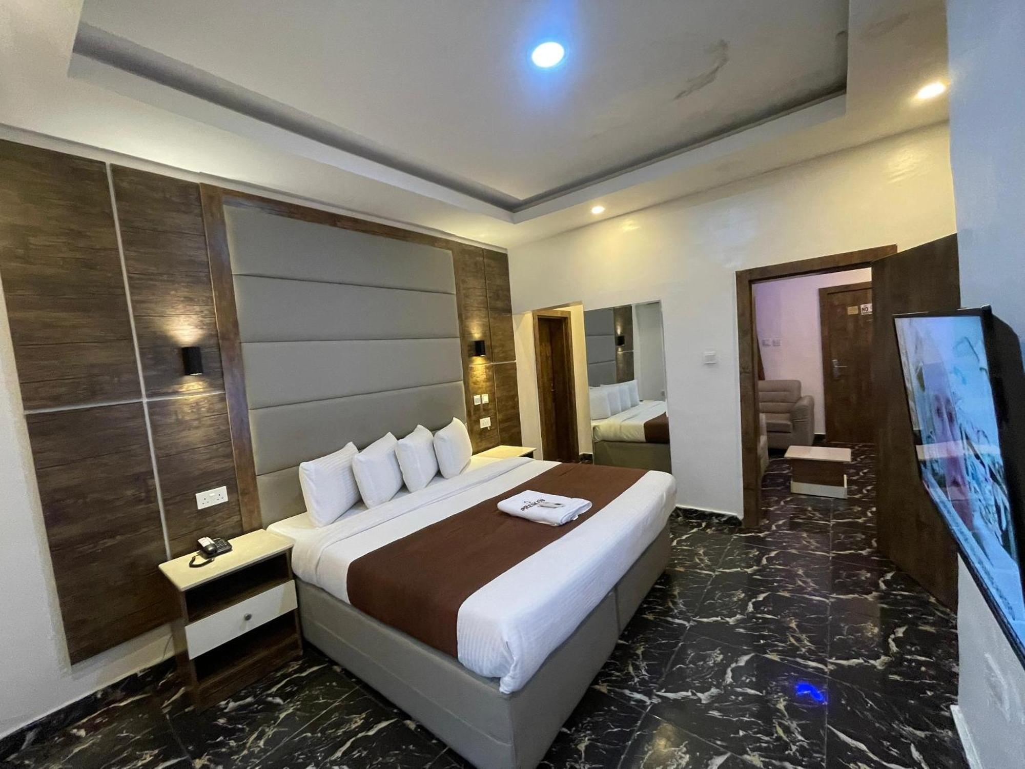 Presken Hotels @Fajodd-4 Ikeja Zewnętrze zdjęcie