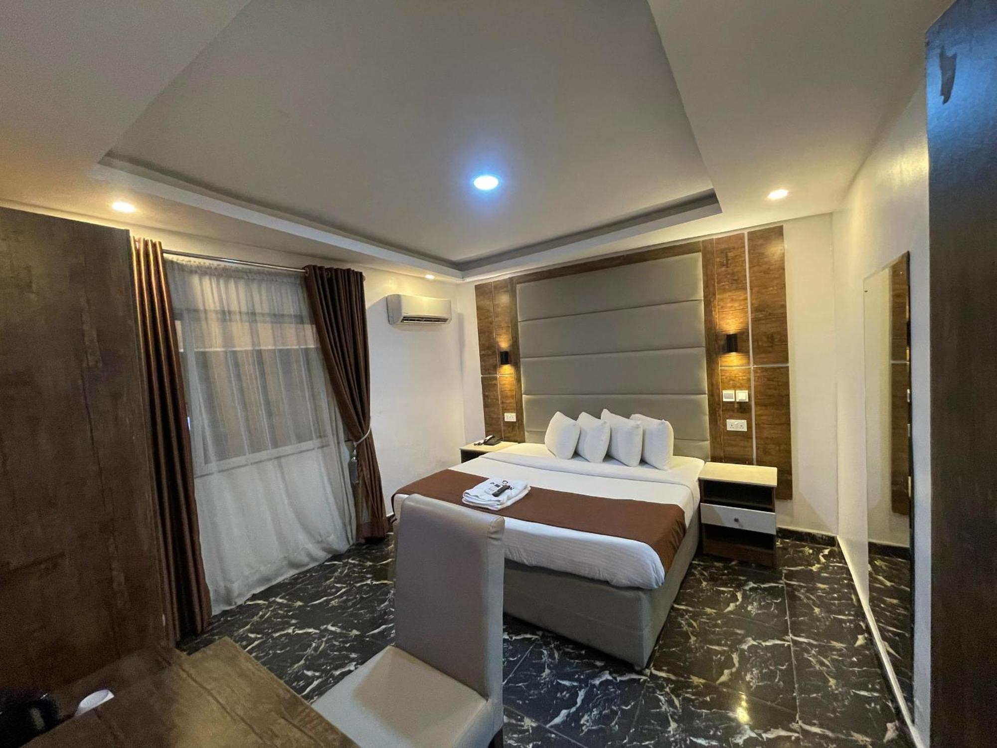 Presken Hotels @Fajodd-4 Ikeja Zewnętrze zdjęcie